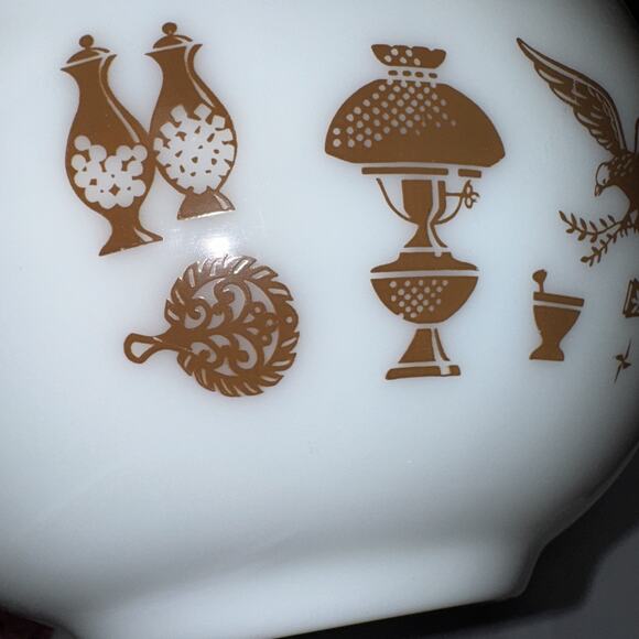 Pyrex 443 Early Americana 2 1/2qt Cinderella Round Casserole Dish Brown on White - Picture 12 of 16